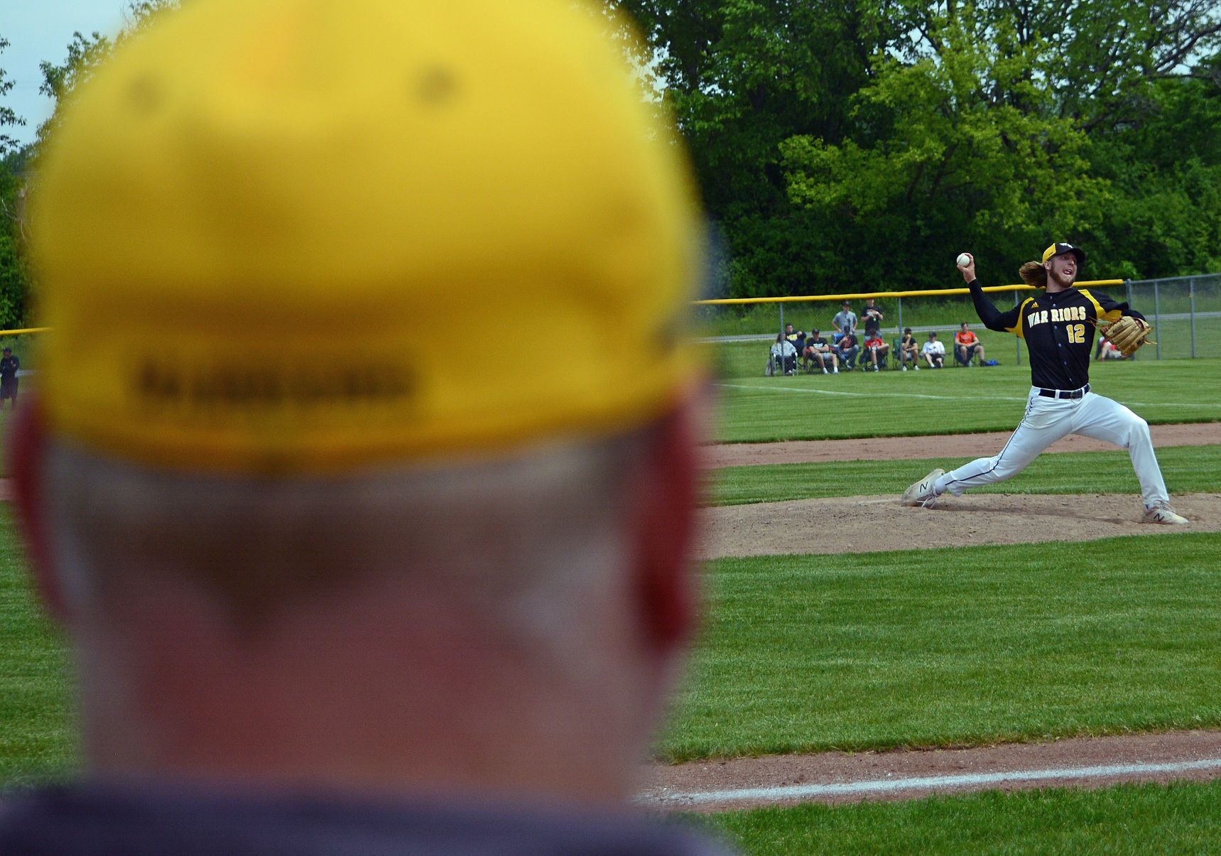 Caden Bronkhorst, Derrick Standke